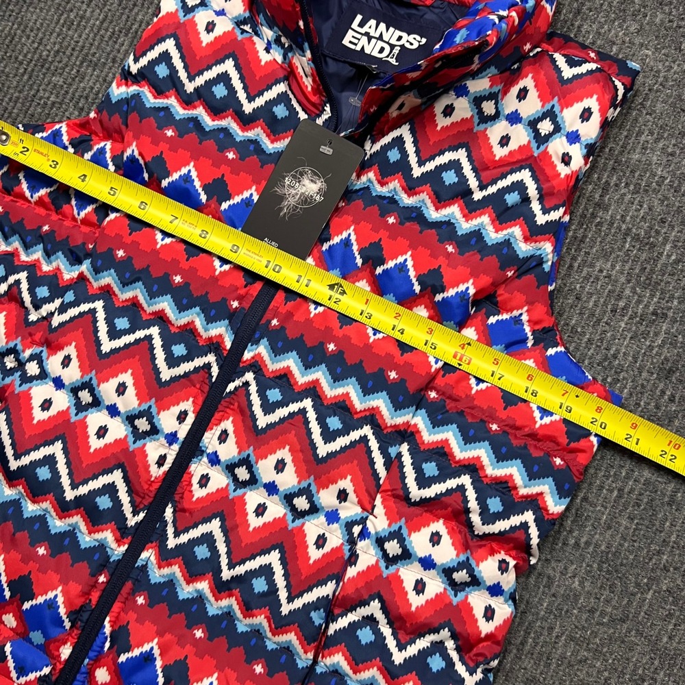 Lands End Womens 600 Down Puffer Vest Red Blue Fair Isle USA Aztec medium New - Picture 3 of 10